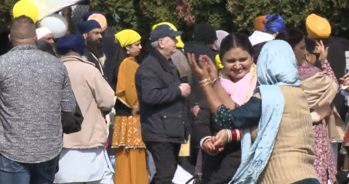 Vancouver Sikh community holds first Vaisakhi event since 2019 in scaled-down form  | Globalnews.ca