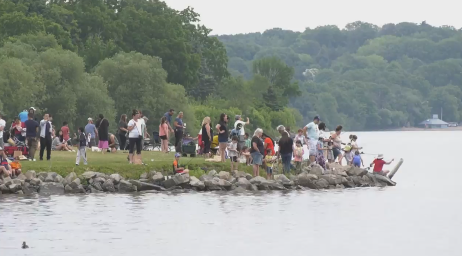 Hundreds of kids participate in free fishing event in Barrie